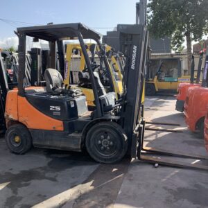 Doosan D25S-5 (2012)